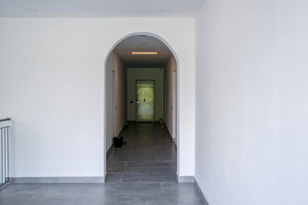 Appartamento Borgo Antico Paruzzaro Luaran gambar